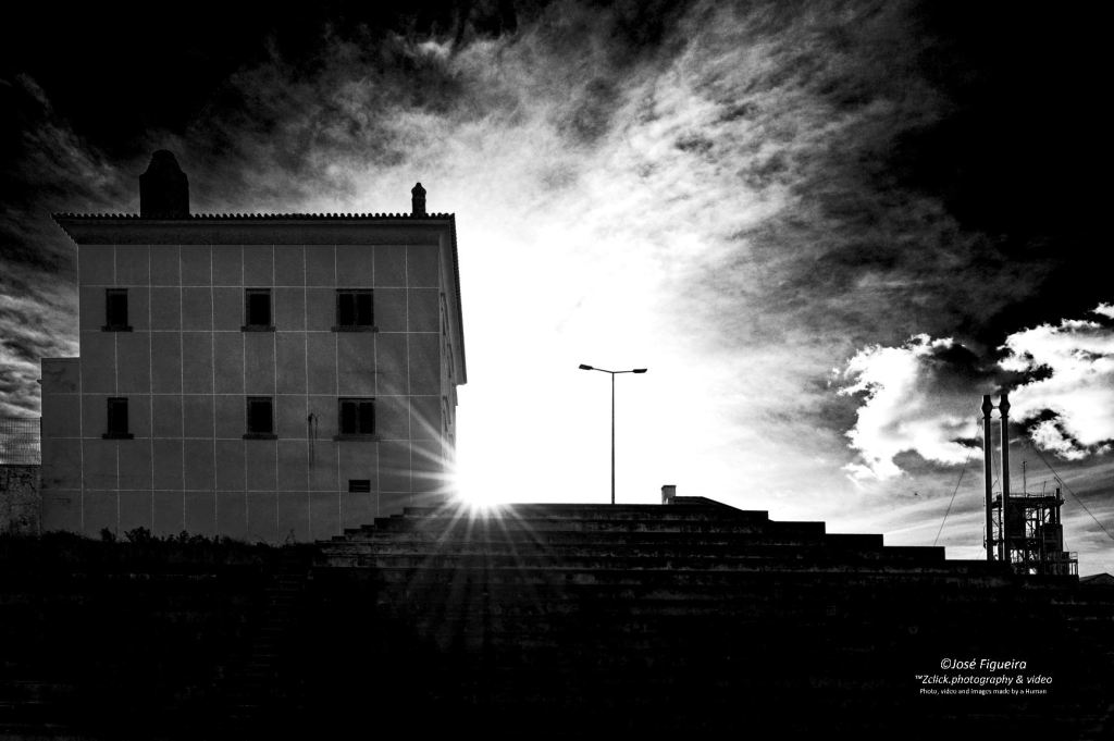 Entardecer no bairro – Sunset in the&nbsp;neighborhood