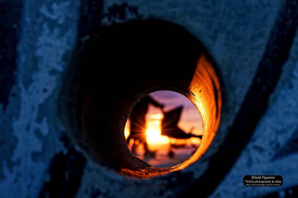 À janela no betão, Janela para o ocaso – At the window in the concrete, Window to the&nbsp;sunset